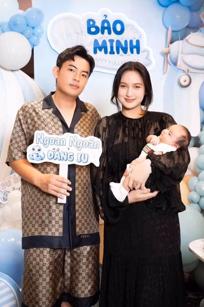 Năm 2024, đám cưới xa hoa của Mai Tây và thiếu gia Sài thành Nguyễn Phạm Hoàng Anh từng là chủ đề nóng trên khắp các diễn đàn mạng xã hội.