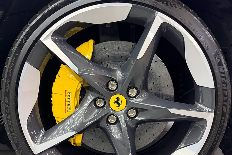 View - "Tóm gọn" Ferrari Purosangue hơn 40 tỷ đầu tiên về Việt Nam | Báo Tri thức và Cuộc sống - TIN TỨC PHỔ BIẾN KIẾN THỨC 24H