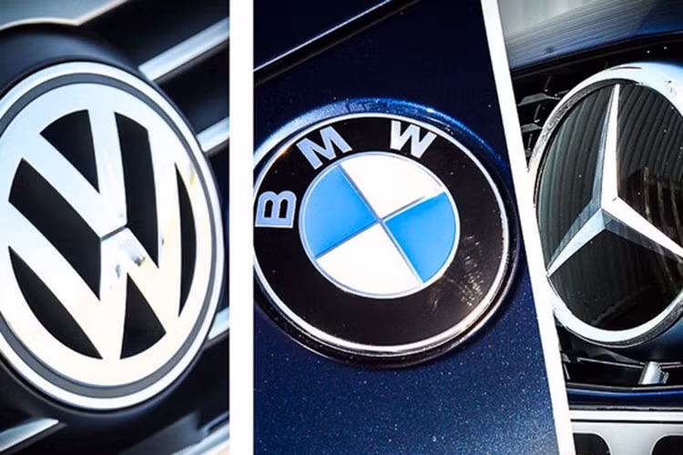 Những đợt giảm giá đồng loạt trong tháng 9 cho thấy sức cạnh tranh ngày càng khốc liệt giữa các thương hiệu xe sang tại Việt Nam. BMW và Mercedes dẫn đầu về mức giảm, trong khi Audi và Volkswagen cũng tung nhiều ưu đãi hấp dẫn. Đây là cơ hội hiếm có để sở hữu các mẫu xe hạng sang với mức giá mềm hơn nhiều so với giai đoạn cao điểm của năm.