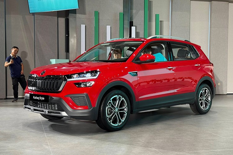 Tháng 2/2023, dự án Nhà máy sản xuất ô tô Thành Công Việt Hưng được khởi công tại Khu công nghiệp Việt Hưng, tỉnh Quảng Ninh. Sau 25 tháng xây dựng, lắp đặt thiết bị và kiểm nghiệm theo tiêu chuẩn kỹ thuật của Skoda, nhà máy chính thức đi vào vận hành từ ngày 26/3/2025 với công suất thiết kế đạt 120.000 xe/năm.