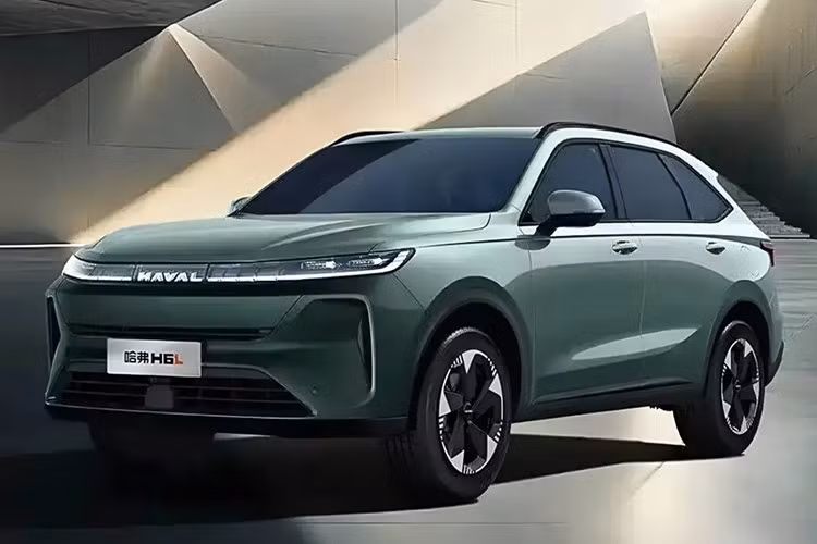 Thương hiệu Haval thuộc tập đoàn Great Wall Motor (GWM) vừa công bố những hình ảnh chính thức đầu tiên cùng thông tin cấu hình chi tiết của mẫu SUV hoàn toàn mới mang tên H6L phiên bản chạy xăng sắp ra mắt, được định vị nằm giữa H6 và Xiaolong Max trong danh mục sản phẩm.