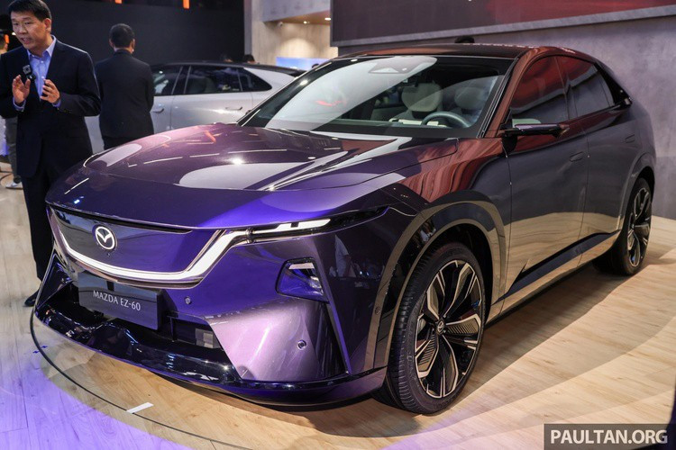 Tại Trung Quốc, Mazda EZ-60 dự kiến có giá khởi điểm từ 161.800 NDT (tương đương hơn 591 triệu đồng). Tuy nhiên, giá bán tại các thị trường quốc tế có thể chênh lệch tùy theo chính sách thuế và cấu hình trang bị.