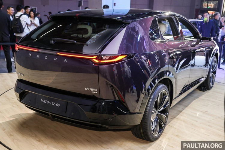 Đại diện liên doanh cho biết, nhà máy Nam Kinh sẽ tiếp tục đóng vai trò trung tâm trong việc phát triển các dòng sản phẩm xe điện trong tương lai, không chỉ phục vụ thị trường nội địa mà còn hướng tới xuất khẩu.