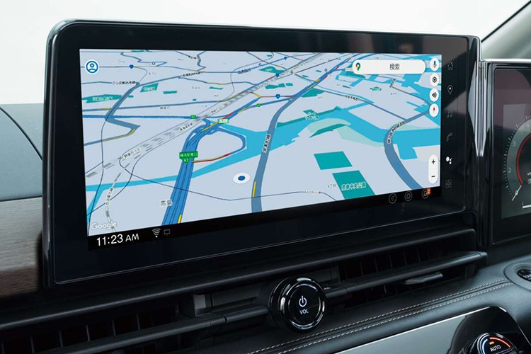 Phiên bản Multi Box được đặt tên theo khả năng tiếp cận các khoang chứa đồ từ phía trên và hai bên. Thêm vào đó là vách ngăn bên trong với nhiều cách bố trí khác nhau. Khi hàng ghế thứ hai được gập xuống, không gian chở đồ có thể dùng làm giường với tấm đệm làm từ vật liệu Cordura chống nước.