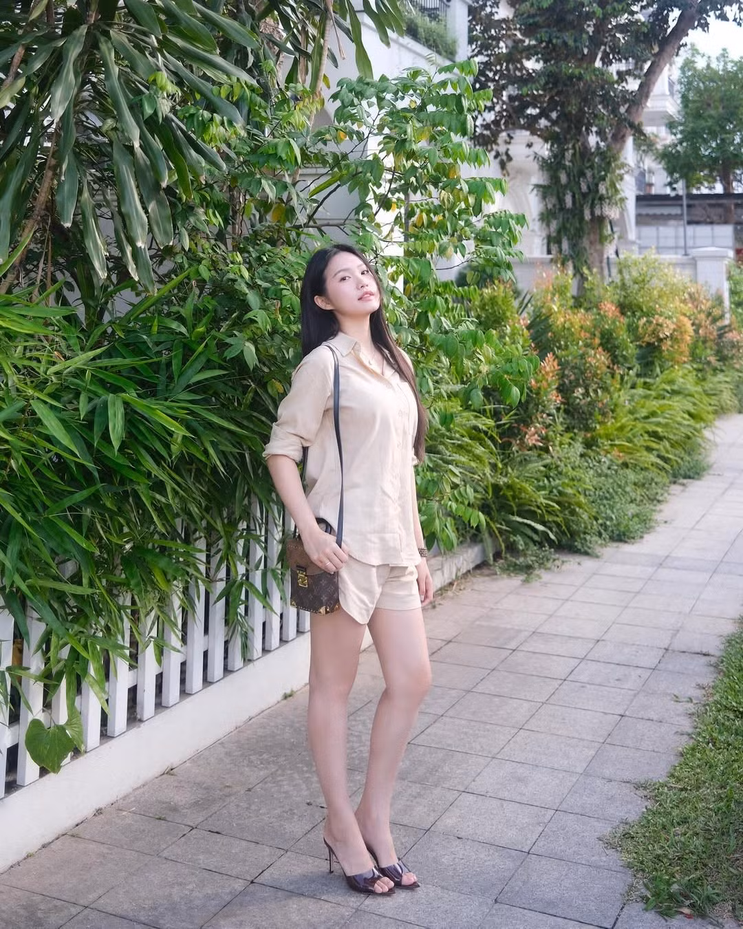 Hải My hiện là một trong những gương mặt nổi bật của thế hệ hot girl mới không ồn ào, không phô trương nhưng luôn gây ấn tượng bởi sự chỉn chu, tinh tế trong từng lần xuất hiện.