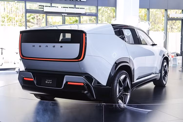 Trước đó, mẫu Honda e:N1 từng được đưa vào Thái Lan nhằm thăm dò nhu cầu thị trường và chuẩn bị hệ thống đại lý, dịch vụ.