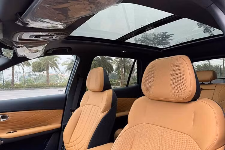 Theo chuẩn CLTC của Trung Quốc, xe có tầm hoạt động hybrid tối đa 1.575km và đi được 200km chỉ với năng lượng điện. Mức tiêu thụ xăng là 2,68l/100km ở điều kiện hỗn hợp.