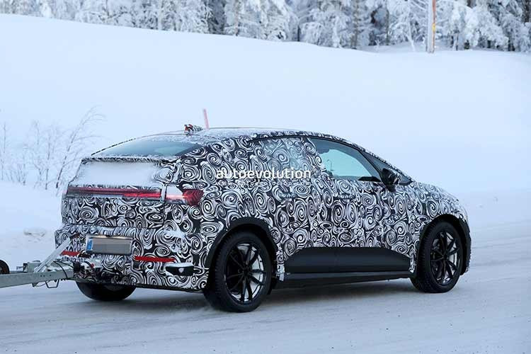 Các thông số kỹ thuật của Audi A2 e-tron hiện vẫn chưa được công bố chính thức. Tuy nhiên, mẫu xe này được cho là sẽ sử dụng nền tảng khung gầm MEB của Volkswagen tương tự ID.3. Hiện Volkswagen ID.3 có các tùy chọn pin với dung lượng 58 kWh và 77 kWh với phạm vi di chuyển tối đa lên tới 546 km theo tiêu chuẩn WLTP.