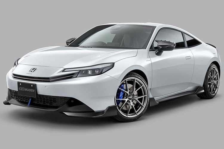 Tâm điểm của đợt ra mắt là phiên bản Honda Prelude độ Mugen cực hiếm mang tên “Spec.III” – bản độ giới hạn chỉ 16 chiếc trên toàn thế giới, lấy cảm hứng từ gói Spec.II từng được Mugen phát triển cho Prelude đời 1987.