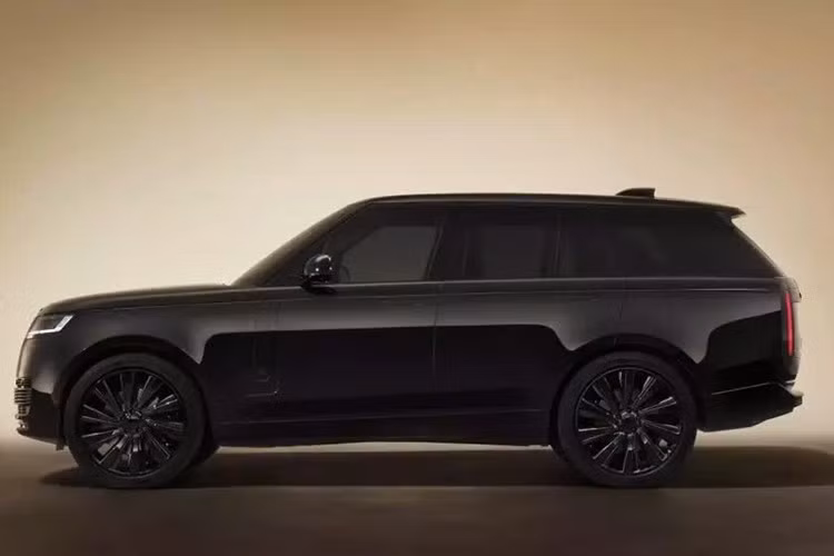 Đáng chú ý, mẫu Defender tăng trưởng mạnh nhất với mức tăng 53% để dẫn đầu, tiếp theo là Range Rover Sport và Range Rover cao cấp. Vậy nên, không có gì thật sự ngạc nhiên khi JLR tung ra các phiên bản đặc biệt mới cho cả ba mẫu xe này.