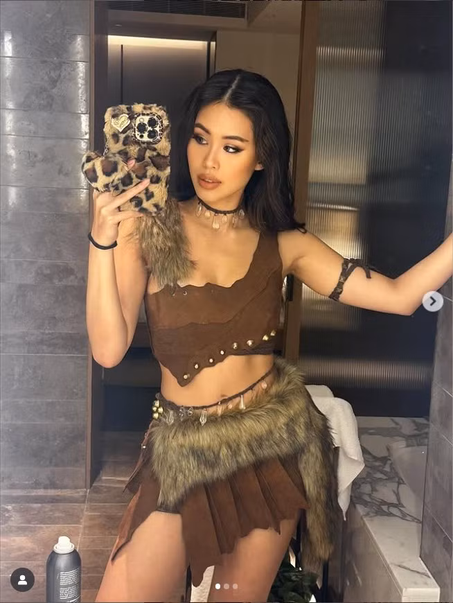 Được biết, đám cưới của Tiên Nguyễn sẽ diễn ra vào đầu tháng 12/2025 tại TP HCM. Thông tin chi tiết về địa điểm cụ thể chưa được tiết lộ, nhưng đây được dự đoán là một trong những đám cưới hoành tráng nhất năm với sự góp mặt của nhiều nghệ sĩ nổi tiếng.