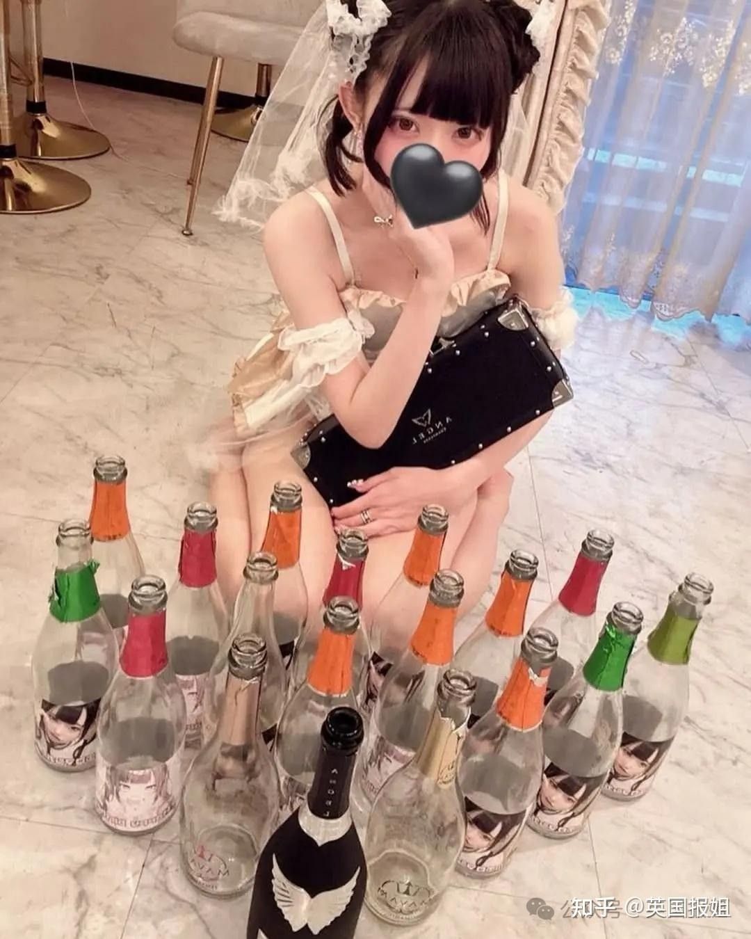 Ngay lập tức, cô bạn gái coser Sato Saki bị bắt giữ tại chỗ. Sau đó, cảnh sát lục soát điện thoại Sato và phát hiện hàng loạt hình ảnh, video quay lại cảnh bạn trai bị đánh đập, chảy máu, gãy tay, bị lăng mạ và làm nhục... tất cả trở thành bằng chứng không thể chối cãi.