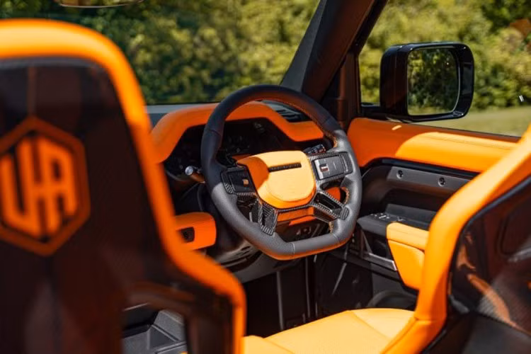 Sự hợp tác với Heritage Customs thành công đến mức Urban đã mua lại công ty này, đưa ra dòng sản phẩm Heritage với các phụ kiện, bộ phận và tùy chỉnh nội thất cho bộ phận Bespoke. Cả Urban và Heritage Customs đều được thành lập bởi những người đam mê tùy chỉnh xe cao cấp, với Land Rover Defender là trọng tâm.