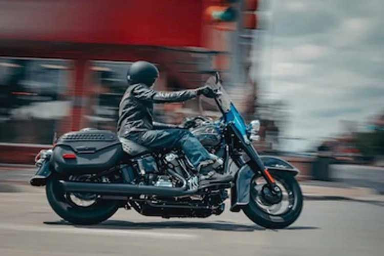 Ngoài lớp sơn đặc biệt, ba mẫu xe này sẽ có cấu hình máy móc giống hệt với các mẫu xe sản xuất thông thường. Tổng số lượng sản xuất sẽ giới hạn ở khoảng 2.500 chiếc.