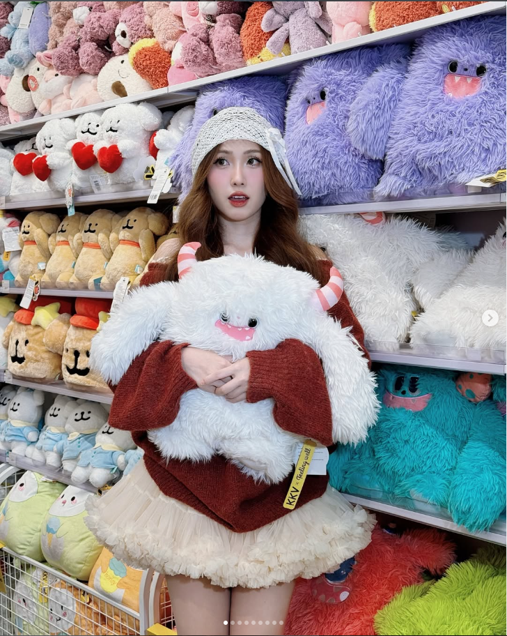 Sự năng động trong cả nghệ thuật lẫn kinh doanh giúp hình ảnh của Thanh Mèo thêm phần đa dạng.