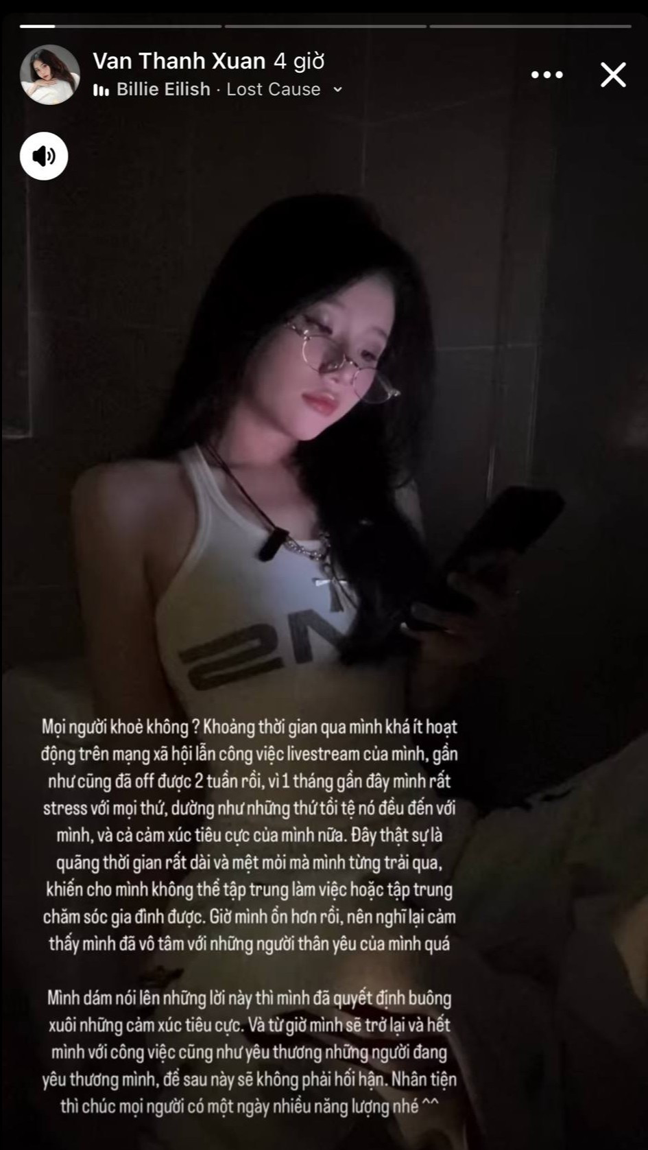 Tưởng chừng như mọi điều đều suôn sẻ với Mao Hie nhưng gái xinh này cũng không tránh khỏi những khó khăn. Vừa qua, việc cô ngưng phát sóng, xuất hiện thưa thớt trên các nền tảng khiến người theo dõi có phần lo lắng.