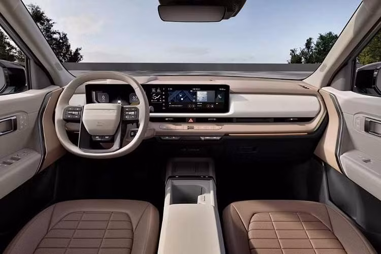 Ngoài ra, hãng xe Kia cũng xác nhận sẽ bổ sung phiên bản hybrid tự sạc cho mẫu xe SUV Seltos thế hệ mới cho thị trường Mỹ, tuy nhiên thông số chi tiết chưa được công bố chính thức.