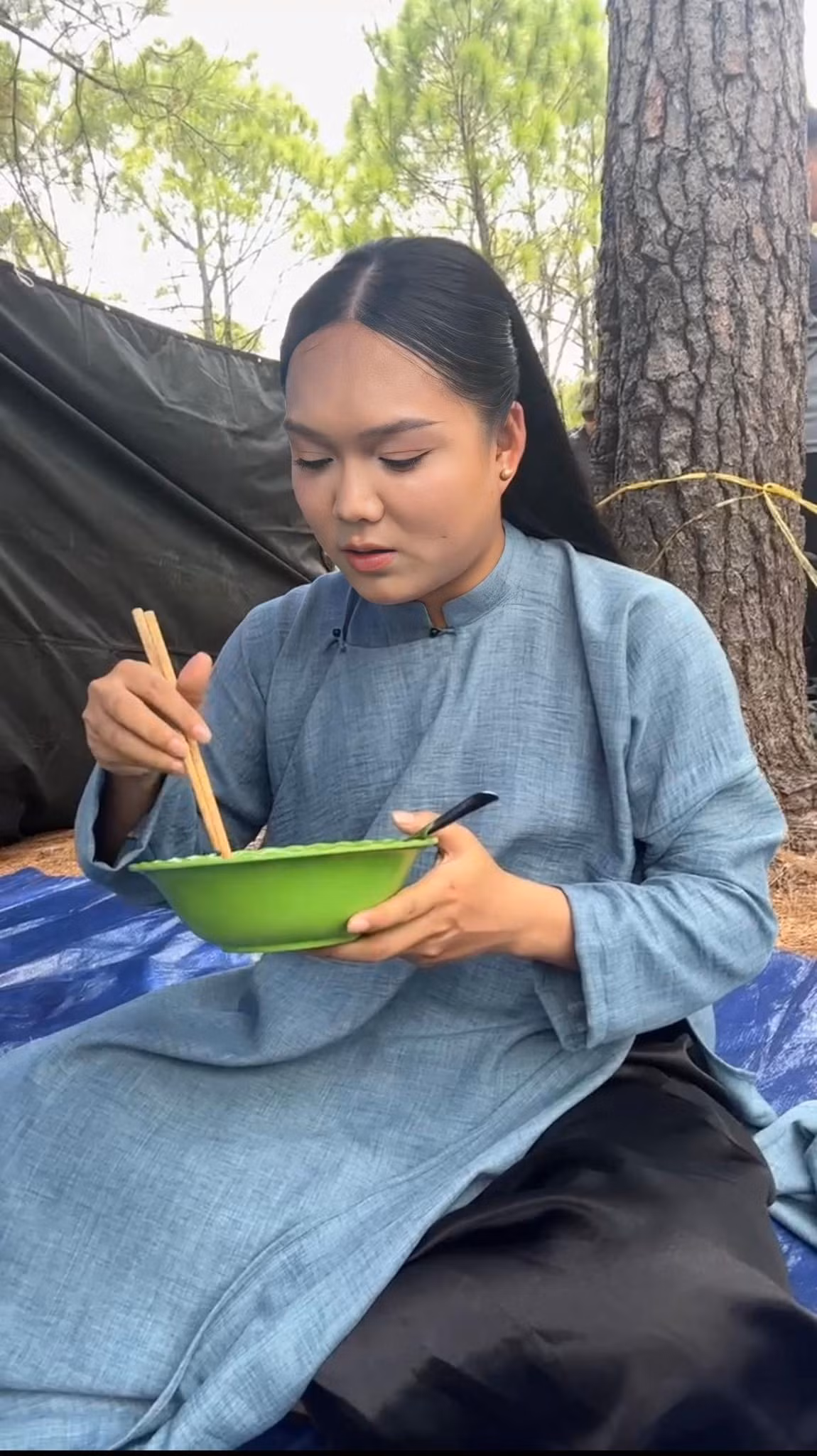 Sau loạt 'lùm xùm' đến nay, Phạm Thoại hoàn toàn im lặng, "đóng băng" sự nghiệp và không xuất hiện trên các nền tảng MXH. Ảnh sử dụng trong bài: FBNV