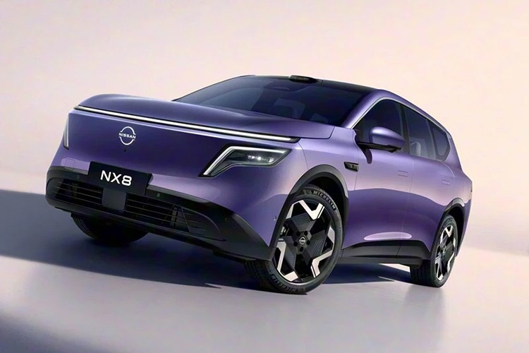 Hãng xe Nissan đang chuẩn bị mở rộng dòng sản phẩm điện hóa của mình tại thị trường Trung Quốc với mẫu xe NX8 mới. Theo hồ sơ mới nhất được Bộ Công nghiệp và Công nghệ Thông tin Trung Quốc (MIIT) công bố, mẫu SUV mới này sẽ mang thương hiệu Dongfeng Nissan.