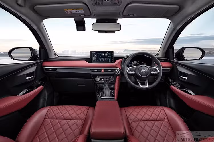 Mẫu xe được dự đoán sẽ sở hữu loạt tiện nghi cao cấp và công nghệ an toàn hiện đại như đèn viền nội thất 64 màu, phanh tay điện tử tích hợp Auto Brake Hold, khóa thông minh...