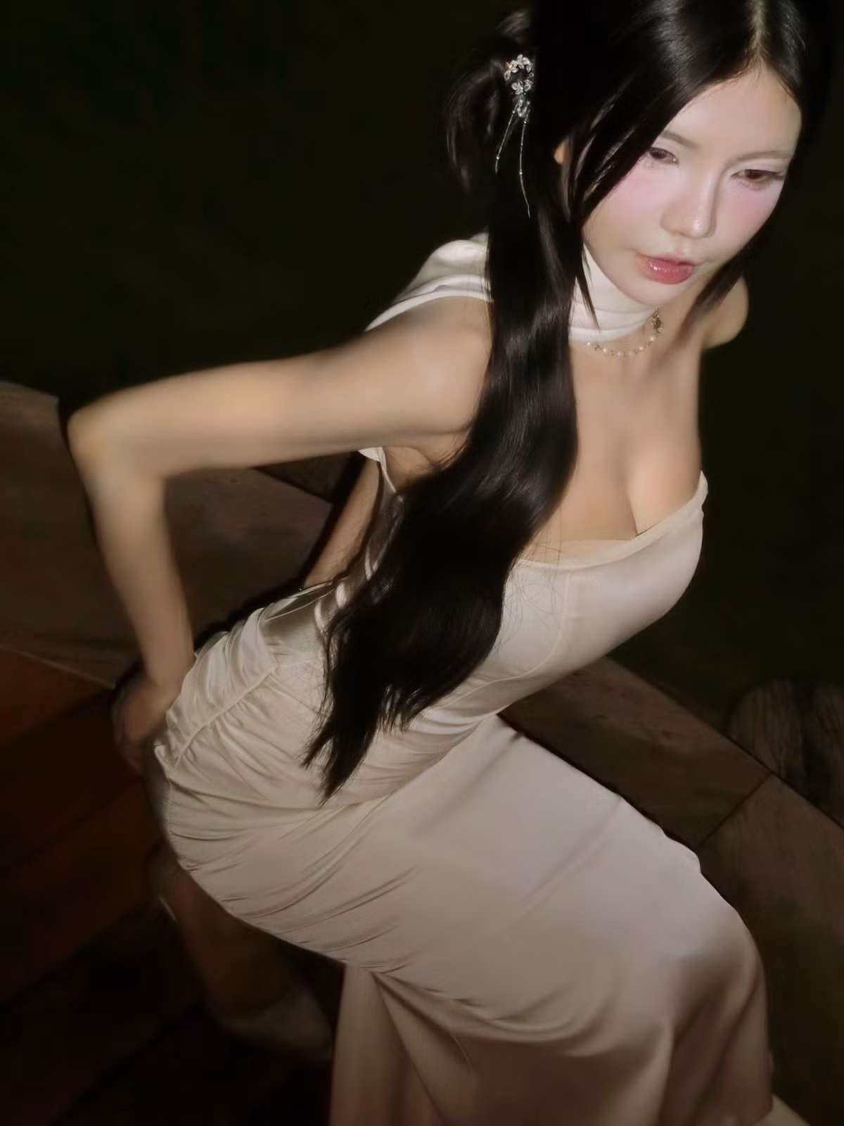 Ngoài ra, năm ngoái Mai Dora còn thực hiện một số phỏng vấn cùng các tuyển thủ trong nước và quốc tế nhưng năm nay cô nàng có phần im ắng hơn hẳn.