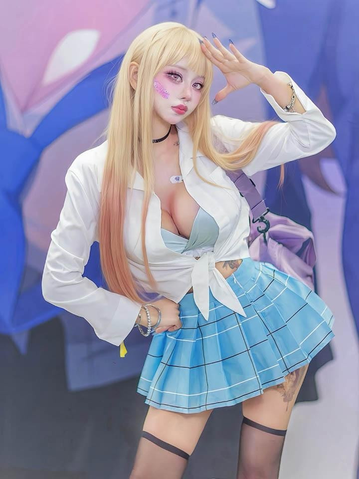 Kim Ga Rin, được cộng đồng mạng và người hâm mộ biết đến với biệt danh ngọt ngào nhưng đầy quyến rũ Magarin, là một trong những cái tên đình đám nhất trong giới người mẫu giải trí Hàn Quốc hiện nay.