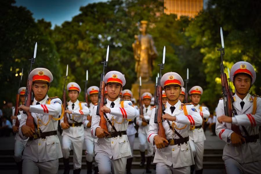 Buổi tổng duyệt mới đây là một trong những nội dung, hoạt động nằm trong chuỗi hoạt động kỷ niệm 80 năm Ngày truyền thống Công an nhân dân (19/8/1945 – 19/8/2025) và 20 năm Ngày hội toàn dân bảo vệ an ninh Tổ quốc. Sự kiện do Bộ Công an chỉ đạo, Bộ Tư lệnh Cảnh vệ chủ trì phối hợp với nhiều đơn vị tổ chức.