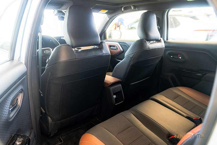 Theo thông tin ban đầu, Urban Cruiser sử dụng hệ dẫn động cầu trước (FWD) và có phạm vi hoạt động tối đa khoảng 475 km sau mỗi lần sạc, hướng đến nhu cầu di chuyển trong đô thị cũng như các hành trình đường dài. Dù chưa công bố đầy đủ thông số kỹ thuật, mẫu xe này được kỳ vọng sẽ là lựa chọn cạnh tranh trong phân khúc SUV điện cỡ nhỏ.