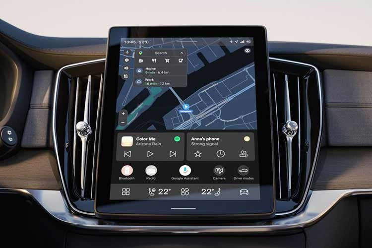 Các trang bị tiện nghi khác trong cabin nhiều khả năng vẫn duy trì tiêu chuẩn của dòng SUV hạng sang với cần số pha lê Orrefors, hệ thống âm thanh Bowers &amp; Wilkins 19 loa (công suất 1.410W), điều hòa 4 vùng độc lập, ghế da Nappa có chức năng thông gió, cửa sổ trời toàn cảnh...