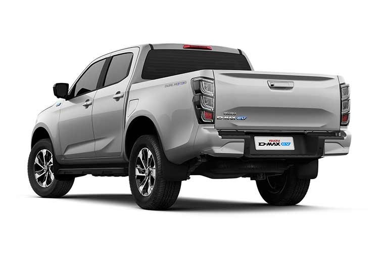 Isuzu D-Max EV sẽ có thời gian bảo hành pin cao cáp lên tới 8 năm hoặc 160.000 km (tùy điều kiện đến trước). Việc ra mắt D-Max EV cho thấy Isuzu đang từng bước tham gia vào xu hướng điện hóa, đồng thời giữ lại các đặc tính thực dụng vốn là thế mạnh của dòng bán tải truyền thống.