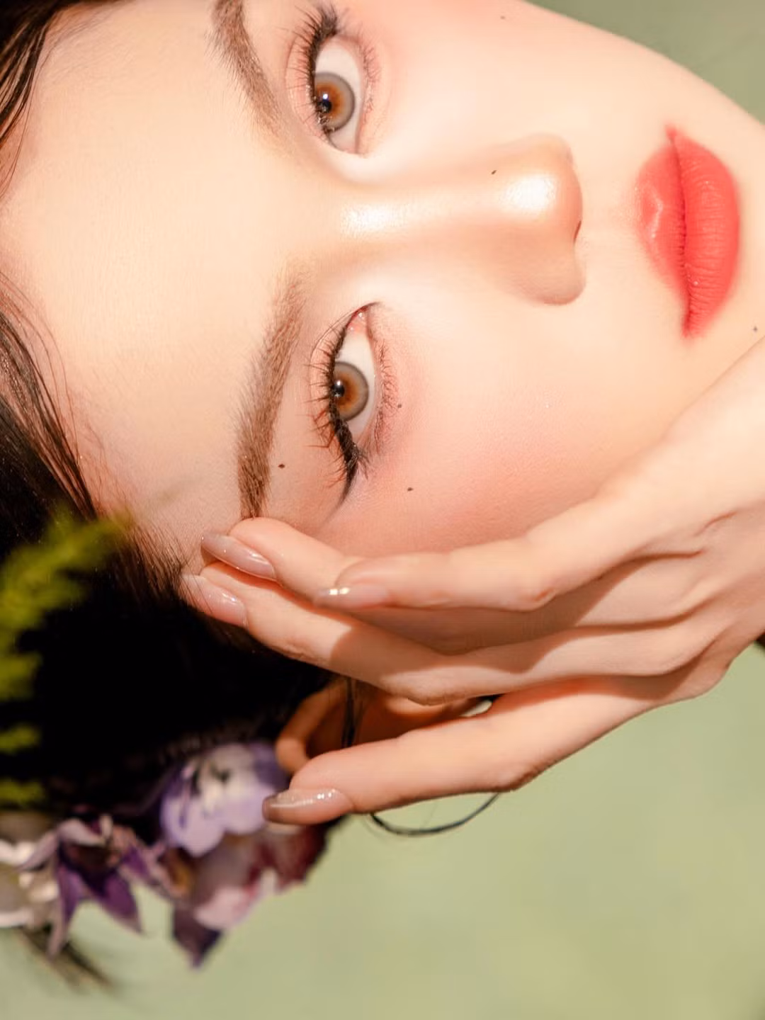 Từng góc ảnh được Ngọc Trinh trau chuốt kĩ lưỡng.