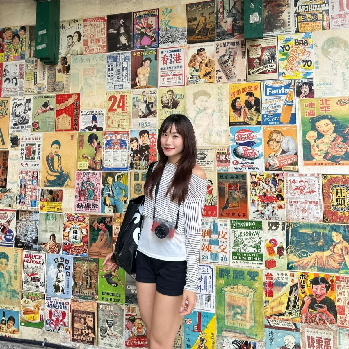 Loạt hình ảnh đời thường được VĐV điền kinh Huỳnh Thị Mỹ Tiên chia sẻ nhanh chóng thu hút sự chú ý của người hâm mộ bởi vẻ ngoài tươi tắn, phong cách giản dị nhưng vẫn nổi bật nét khỏe khoắn đặc trưng của một VĐV đỉnh cao.