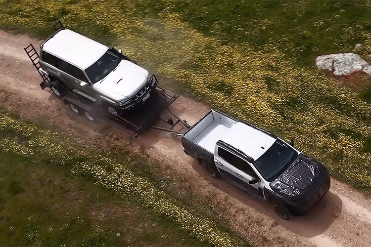 Để tối ưu hóa cho điều kiện vận hành khắc nghiệt tại châu Đại Dương, Nissan đã bắt tay với Premcar – đối tác từng tạo ra bản Navara Warrior chuyên off-road – để hiệu chỉnh và kiểm thử mẫu xe bán tải Nissan Navara 2026 mới.