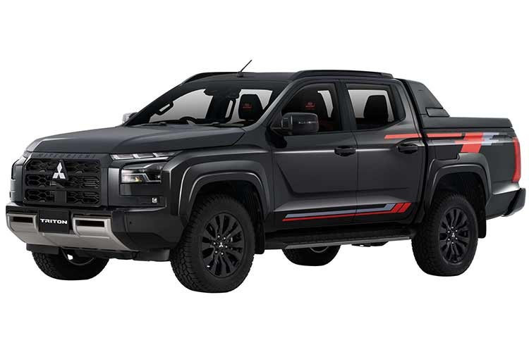 Mitsubishi Triton Championship Edition 2026 ra mắt nhằm kỷ niệm chiến thắng của hãng tại giải đua địa hình Asia Cross Country Rally (AXCR) 2025. Hai biến thể Triton Athlete và Triton AT Premium với gói trang bị Championship Edition dự kiến sẽ chính thức có mặt tại các đại lý ở Malaysia từ ngày 11/3 tới.