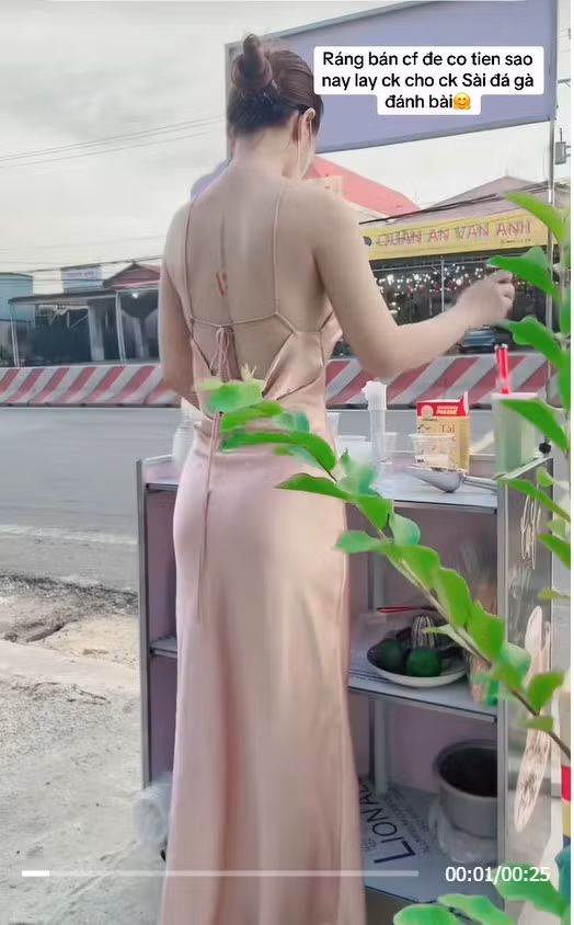 Nhiều người ý kiến rằng có lẽ với nữ chủ quán, vẫn thu hút sự chú ý cho xe cà phê và các hoạt động của bản thân thì mọi chuyện vẫn ổn.