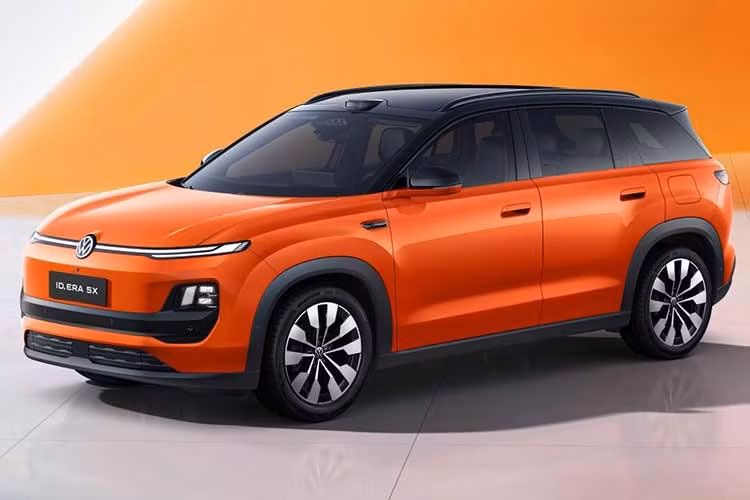 ID. Era 5X do liên doanh SAIC-Volkswagen phát triển đã xuất hiện trên danh mục mới nhất của Bộ Công nghiệp và Công nghệ Thông tin Trung Quốc (MIIT). Volkswagen ID. Era 5X là mẫu thuần điện đầu tiên của dòng xe ID. Era, sau ID. Era 9X và ID. Era 5S. Xe sử dụng nền tảng Compact Main Platform (CMP) phát triển cùng Xpeng và được trang bị kiến trúc điện/điện tử CEA.