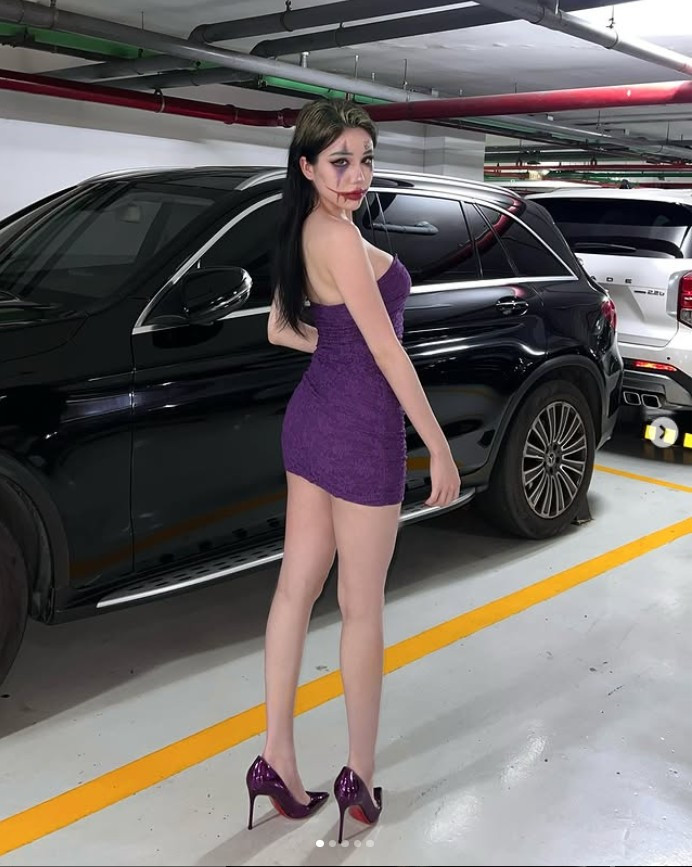 Với vẻ ngoài nổi bật và phong cách sống độc đáo, Yogurt Ng tiếp tục khẳng định vị thế của mình trong làng rich kid Việt, và chắc chắn sẽ còn mang đến nhiều bất ngờ hơn nữa trong tương lai.