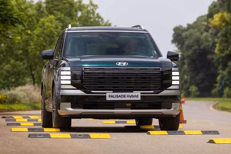 Gallery - Hyundai Thành Công tổ chức lái thử Tucson Hybrid và Palisade Hybrid mới - image 4