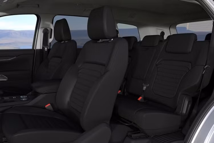 Ngoài ra, gói Prestige Paint giúp phiên bản giới hạn không chỉ mang dáng vẻ khác biệt mà còn được bổ sung nhiều công nghệ phục vụ nhu cầu sử dụng hàng ngày.