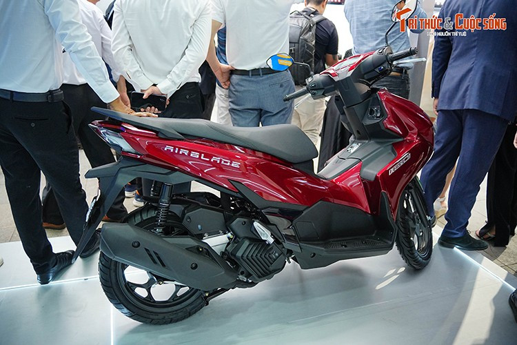 View - Honda Air Blade 2026 ra mắt tại Việt Nam, giá từ 42,2 triệu đồng | Báo Tri thức và Cuộc sống - TIN TỨC PHỔ BIẾN KIẾN THỨC 24H