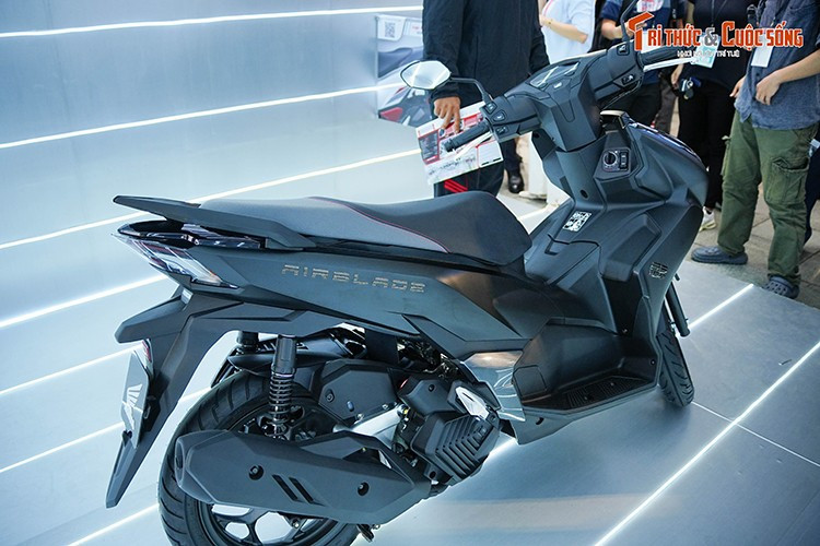 View - Honda Air Blade 2026 ra mắt tại Việt Nam, giá từ 42,2 triệu đồng | Báo Tri thức và Cuộc sống - TIN TỨC PHỔ BIẾN KIẾN THỨC 24H