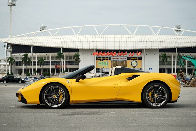 View - Đại gia Hà Nội bán Ferrari 488 Spider hơn 10 tỷ sau 6 tháng sở hữu | Báo Tri thức và Cuộc sống - TIN TỨC PHỔ BIẾN KIẾN THỨC 24H
