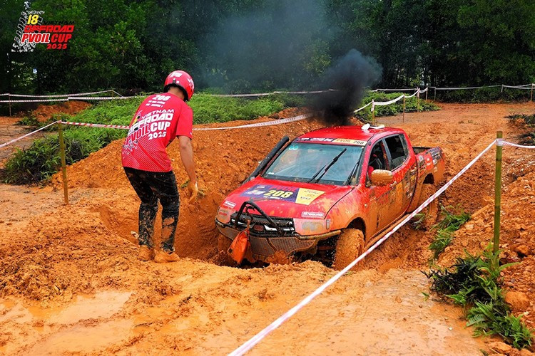 View - Đua ôtô địa hình Việt Nam PVOIL CUP 2025 - mùa giải của những kỷ lục | Báo Tri thức và Cuộc sống - TIN TỨC PHỔ BIẾN KIẾN THỨC 24H