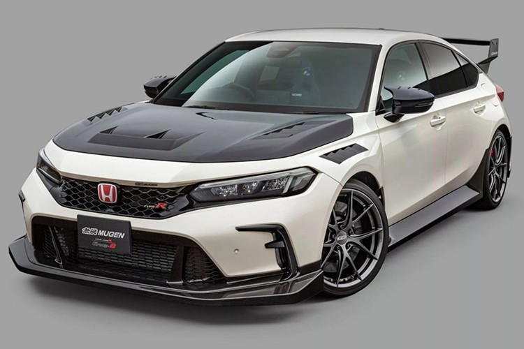 Bộ bodykit có tên Group.B cho Honda Civic Type R từng được Mugen giới thiệu tại triển lãm Tokyo Auto Salon 2025, tập trung vào thiết kế và hiệu năng, hướng đến các khách hàng đam mê tốc độ và cá tính.