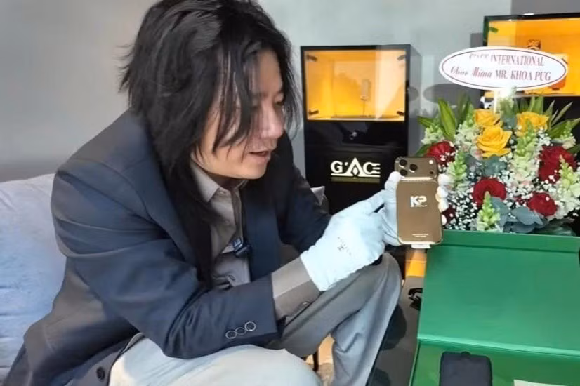 Trong khi đó, chi phí để thực hiện các vlog không hề nhỏ. Vì vậy, tùy thuộc vào lượt xem phần lớn ở quốc gia nào, số tiền anh nhận về cũng khác nhau, có thể lời hoặc lỗ so với chi phí bỏ ra.