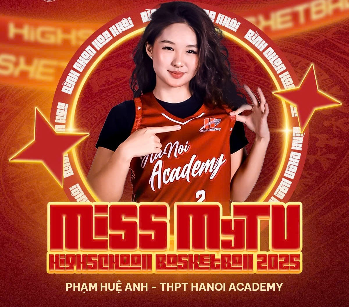 Con gái hoa khôi bóng chuyền Kim Huệ là Huệ Anh đang thu hút sự chú ý lớn khi trở thành một trong những ứng viên hoa khôi của giải bóng rổ học đường lớn nhất Việt Nam – MyTV Highschool Basketball 2025.