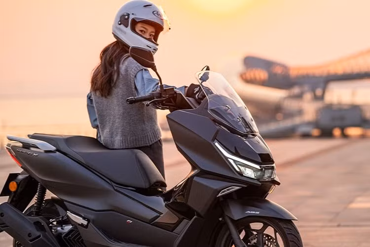 Về thiết kế, NS150GX đi theo phong cách giống với NWG150, đây là chiếc tay ga đa dụng có thể sử dụng tốt cả trong đô thị lẫn ngoài đô thị, tương tự như Honda ADV160 hiện đang được phân phối toàn cầu.