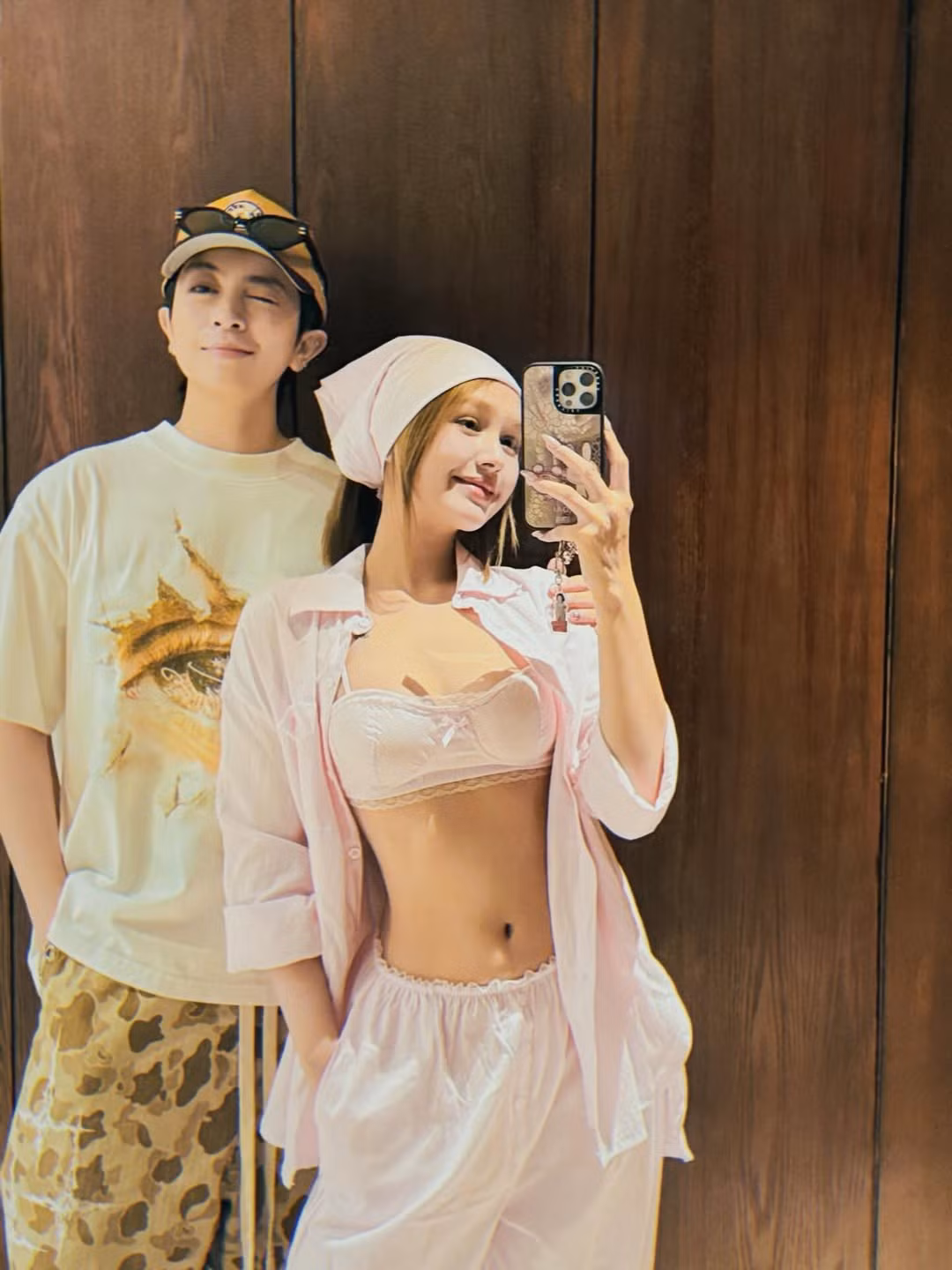 Xoài Non đã chứng minh rằng, bất kể những biến cố trong cuộc sống, việc chăm sóc bản thân và sống hết mình với đam mê luôn là chìa khóa để tỏa sáng.