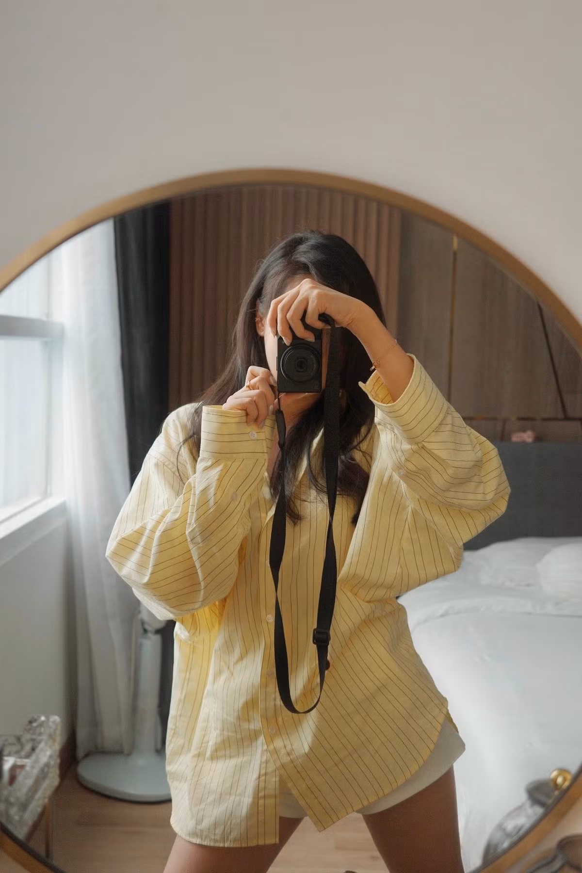 Từ một cô gái có phần mặc cảm về ngoại hình, Vũ Thanh Quỳnh đã có một cuộc "đại tu" nhan sắc thành công, mở ra một trang mới cho cuộc đời mình.