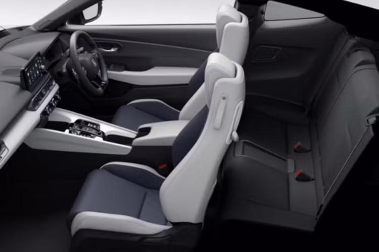 Về trang bị, Prelude dự kiến có mâm hợp kim 19 inch, hệ thống giảm chấn thích ứng, cần số kim loại, màn hình kỹ thuật số 10,25 inch và màn hình trung tâm 9 inch tích hợp Google.